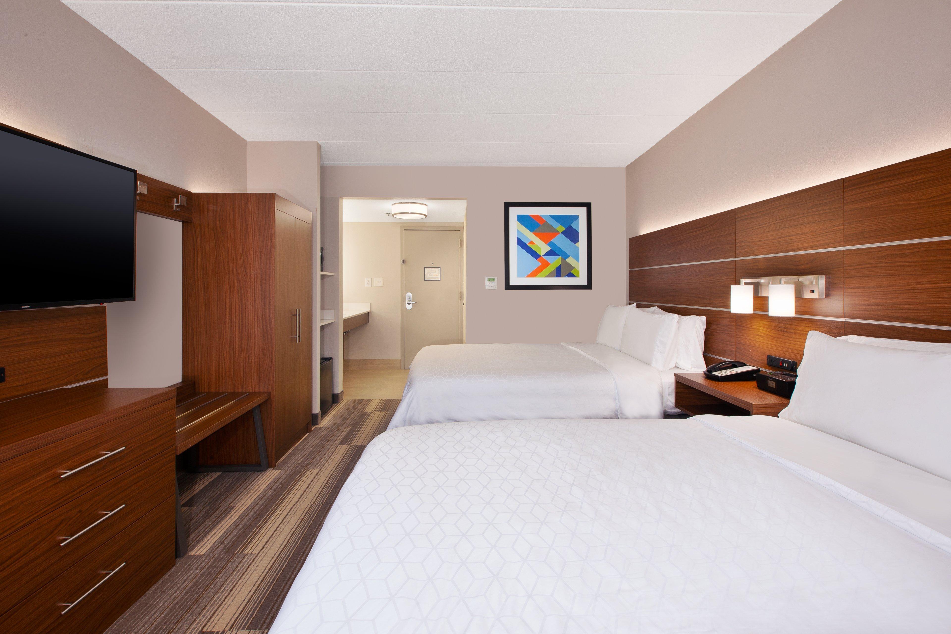 Holiday Inn Express Fairfax-Arlington Boulevard By Ihg Exterior photo